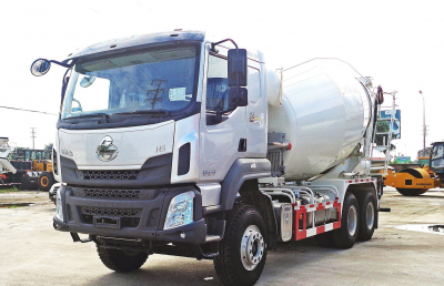 XE TRỘN BÊ TÔNG CHENGLONG 350HP 12M3